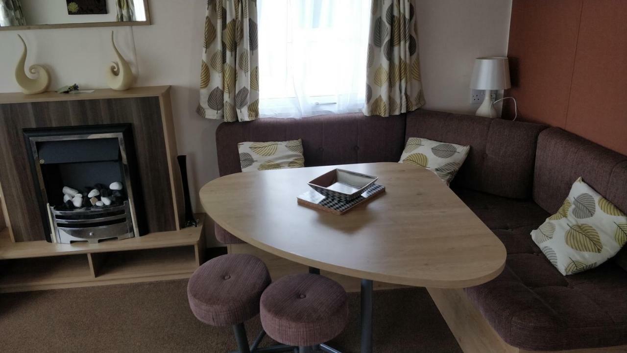 8 Berth Northshore Winthorpe  Exterior photo